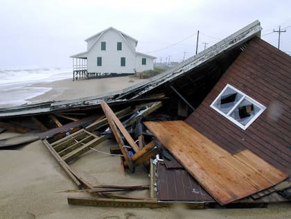 Los restos de una de las casas en Outer Banks.