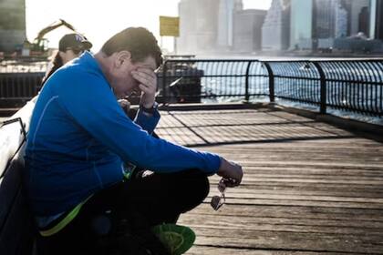 Los resultados sugieren que esta puede favorecer los problemas de salud mental, el dolor incapacitante y un estilo de vida poco saludable. (Foto Unsplash)