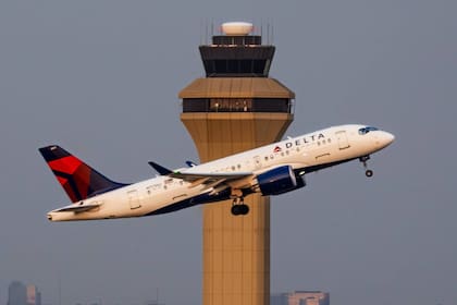 Los retrasos en DFW han aumentado un 33,67% desde 2021