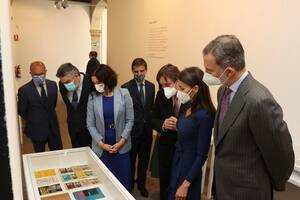 Los Reyes de España, el Ministro de Cultura y otras autoridades participaron en Alcalá de Henares de la celebración por el Día Internacional del Libro