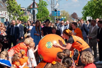 Los reyes y las princesas participaron de los juegos y actividades (Foto: Instagram @koninklijkhuis)