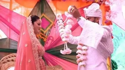 Los rituales matrimoniales de los hattis difieren en algunos aspectos significativos de las ceremonias tradicionales hindúes