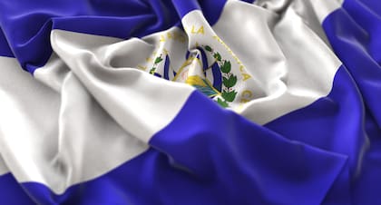 Los salvadoreños que renovaron su TPS entre el 17 de enero y el 18 de marzo de 2025 podrán mantener su beneficio hasta el 9 de septiembre de 2026