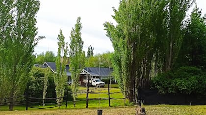 LOS SAUCES-CASA PATAGONICA.- Ubicado entre la calle Padre Agostini y la avenida costanera "Presidente Nestor Kirchner", El Calafate, Santa Cruz. FOTO LA NACION