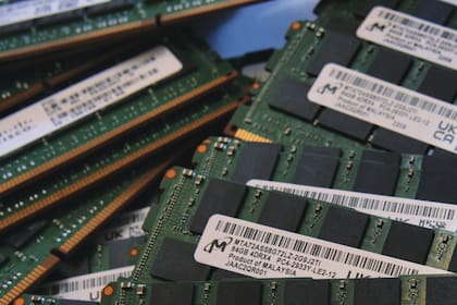 Los semiconductores ganan relevancia en el Nasdaq 100 por la demanda de chips para el desarrollo de la IA