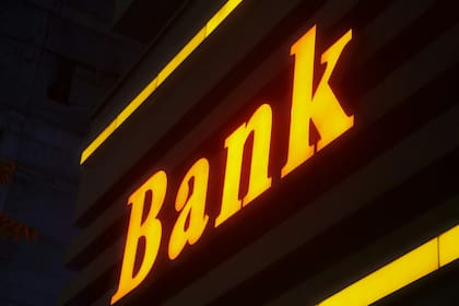 Los servicios digitales de los bancos y los cajeros automáticos funcionarán con normalidad el 16 de febrero (Unsplash)