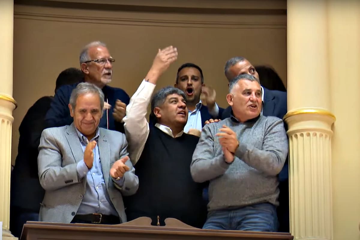 Los sindicalistas celebraron esta noche en el Senado