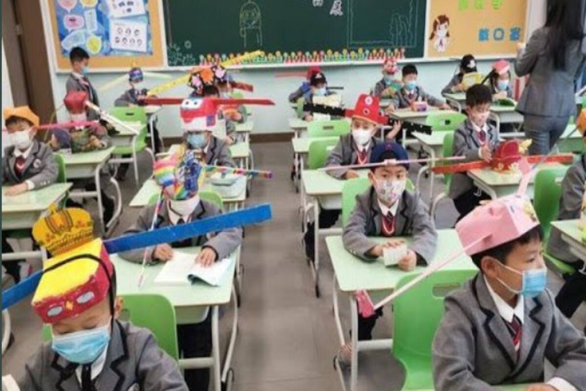 Los sombreros de un metro de ancho se utilizan para evitar el contacto físico