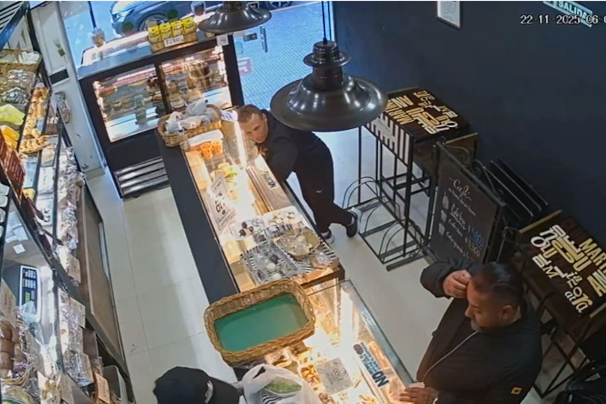 Los sospechosos compraron facturas en una pandería de Merlo después del robo en San Isidro
