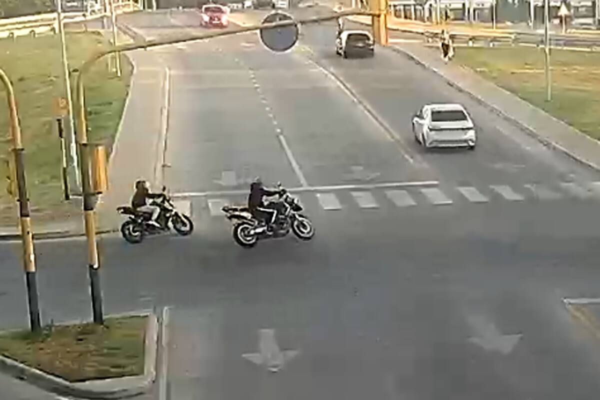 Los sospechosos escapan después de matar al empresario Andrés Blaquier