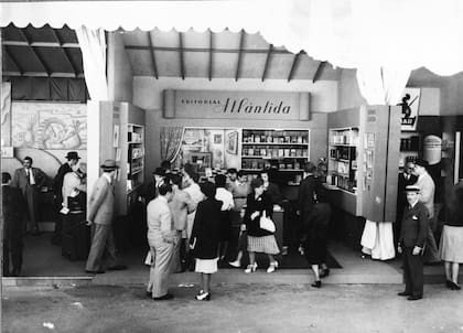 Los stands se ubicaban en las veredas y casi todos tenían una misma medida.