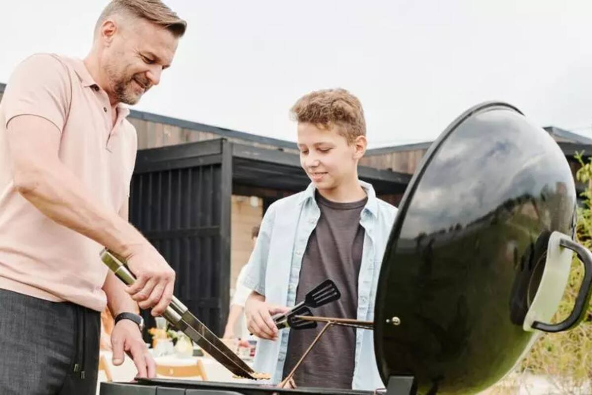 Los tanques de propano se pueden utilizar en las parrillas para cocinar barbacoas (Julia Cameron)