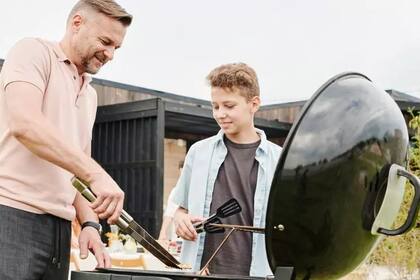 Los tanques de propano se pueden utilizar en las parrillas para cocinar barbacoas (Julia Cameron)