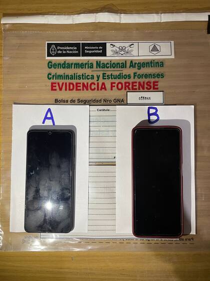 Los teléfonos celulares de la madre y el padrastro de la niña que, se cree, iba a ser vendida