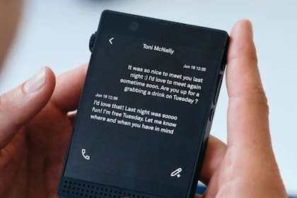 Los teléfonos no inteligentes ganan terreno en el mercado