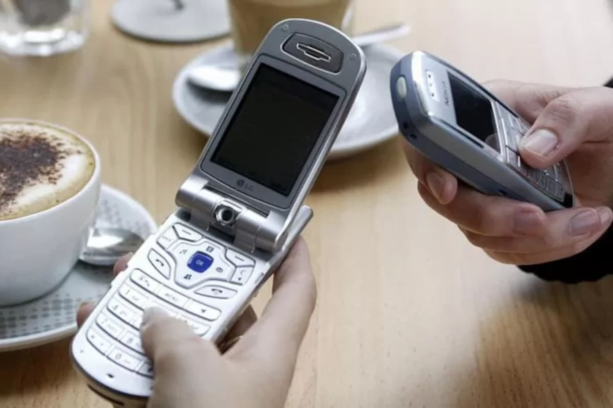 Los teléfonos plegables, una alternativa para desconectarse de a poco a los estímulos de smartphones