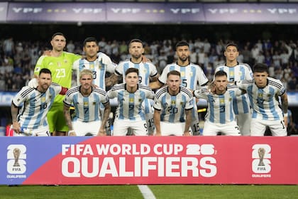 Los titulares de la selección argentina en la derrota 2 a 0 ante Uruguay en la Bombonera; el equipo no mostró su mejor versión