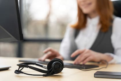 Los trabajadores de call centers reciben un aumento del 1% en octubre