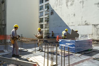 Los trabajadores de la Uocra esperan un nuevo acuerdo para los próximos meses