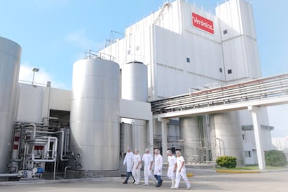 Los trabajadores de Lácteos Verónica acudieron a los legisladores de Santa Fe para encontrar una solución