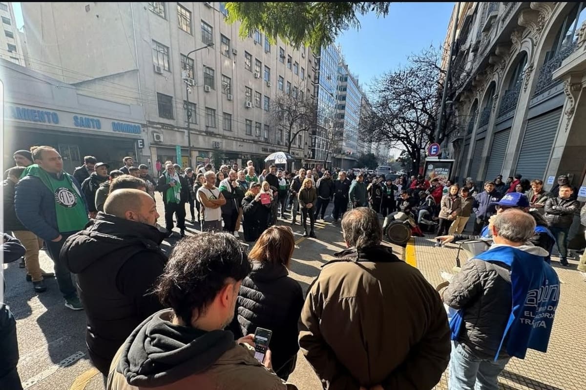 Los trabajadores del INTA y el Inase hicieron protestas
