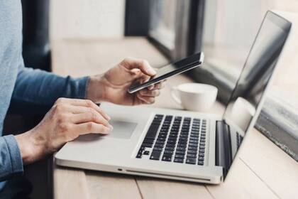 Los trabajadores por cuenta propia que hayan tenido una caída en su facturación podrán gestionar créditos sin costos