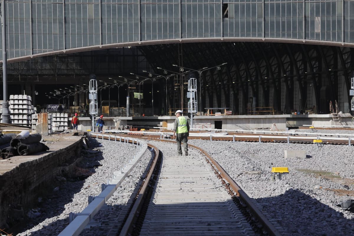 Los trabajos en la estación Retiro de la línea Mitre ya finalizaron y se espera la llegada de los trenes a cuatro de los ocho andenes; en los restantes, las obras continuarán un tiempo más