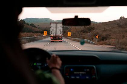 Los transportistas con CDL en Nuevo México pueden ganar entre US$50.000 y US$100.000 al año