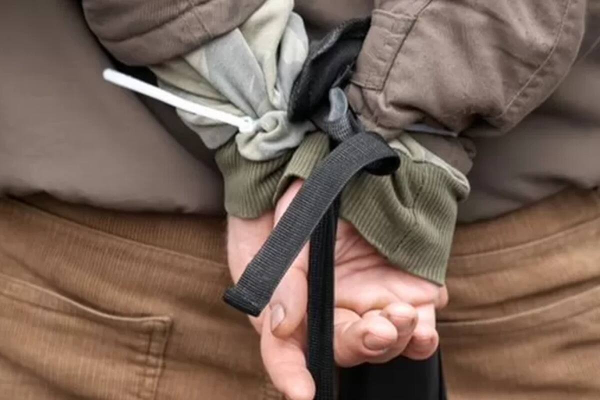 Los tratados internacionales establecen una serie de normas para proteger a los prisioneros de guerra
