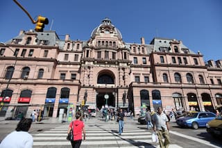 Qué pasó en Constitución: ¿funcionan los trenes tras el foco de incendio?