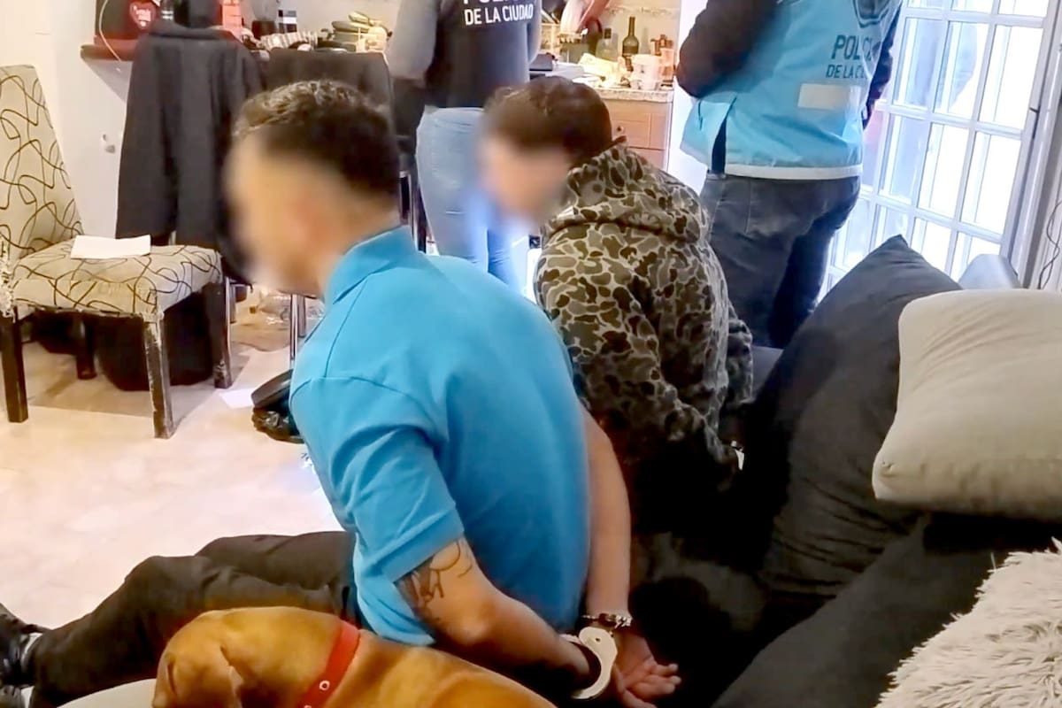 Los tres hombres condenados operaban desde un domicilio localizado en Villa Luro