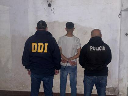 Los tres jóvenes fueron detenidos la madrugada del domingo