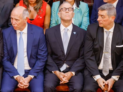 Los tres jueces de la Corte Suprema: Ricardo Lorenzetti, Carlos Rosenkrantz (que hoy votó en disidencia) y Horacio Rosatti