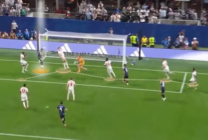 Los tres plenos de Scaloni en el duelo táctico y un ataque con centros para que ¡al fin! el gol lo haga un “9”.