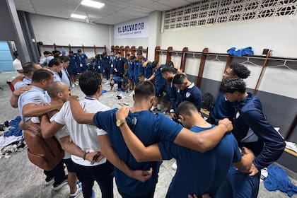 Los tres primeros de cada grupo clasificarán directamente al Mundial, mientras que los dos mejores segundos disputarán un repechaje intercontinental (Facebook/Federación de Fútbol de Guatemala)