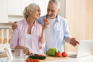 Los trucos alimenticios para vivir una vida más larga y saludable, según un experto