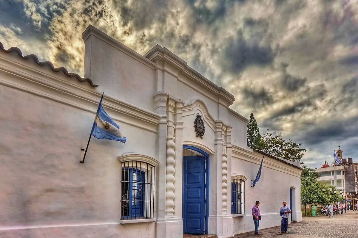 Los tucumanos eligen quién será el próximo gobernador de la provincia