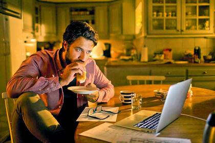 Los turnos nocturnos de trabajo y las dietas desordenadas afectan los ciclos circadianos naturales (Foto: iStock)