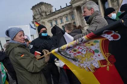 Los ultranacionalistas alemanes han sido especialmente activos contra las restricciones por el Covid-19