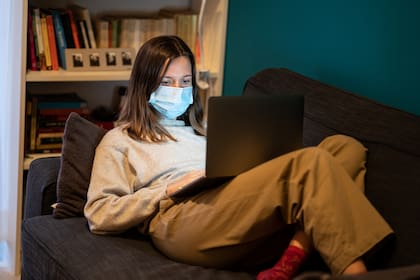 Los usuarios hacen más referencias a su ansiedad y hablan más de suicidio en sus redes sociales que antes del coronavirus, según una investigación del MIT y la Universidad de Harvard