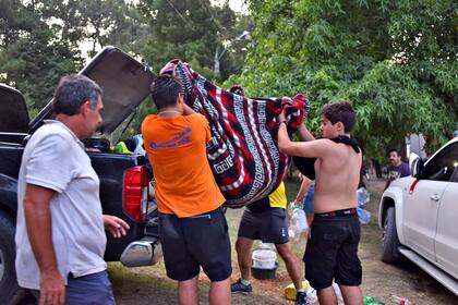 Los vecinos colaboraron con los habitantes de las viviendas