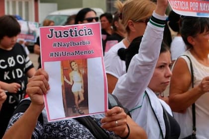 Los vecinos de Monte Maíz acompañaron el pedido de justicia de la mamá de Nayara.