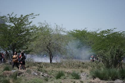 Los vecinos incendiaron los dos búnkeres de venta de drogas que los policías planeaban desarticular en el operativo en el que mataron a Esteban Bellido