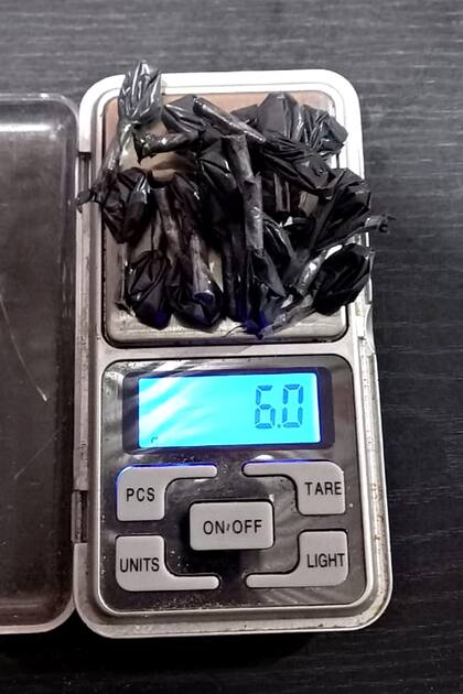 Los vendedores de drogas portaban escasa cantidad de las sustancias para, en caso de ser atrapados, intentar engañar a la Justicia con un caso de tenencia simple