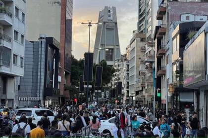 Los venezolanos, hijos de una antigua potencia petrolera, tienen un historial de consumo