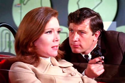 Diana Rigg en la piel de la eterna Emma Peel