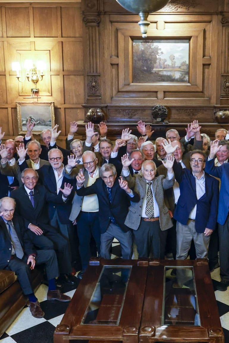Los veteranos del Club Universitario de Buenos Aires se reunieron para rememorar los 60 años de la temporada en que fueron campeones de las seis categorías de la entidad