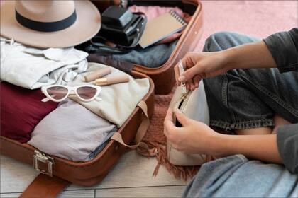Los viajeros con destino a Cuba no podrán ingresar mercadería o artículos para terceras personas naturales o jurídicas