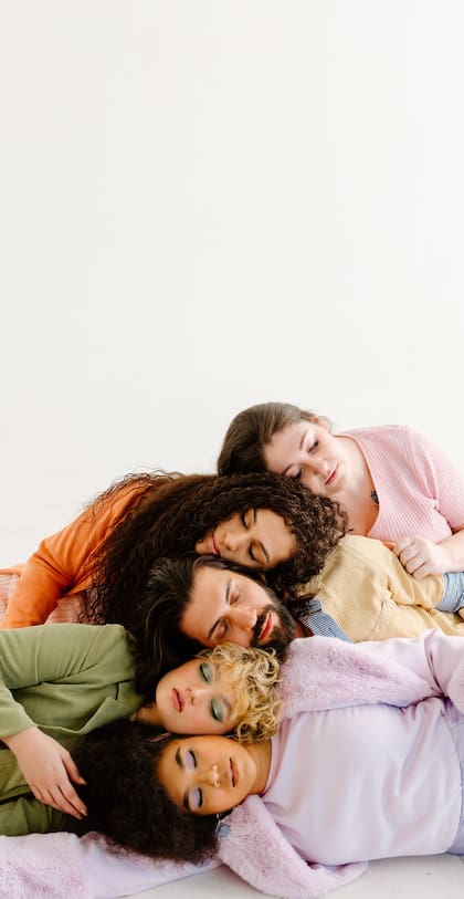 Los vínculos sólidos son la base de la felicidad e impacta directamente en el organismo