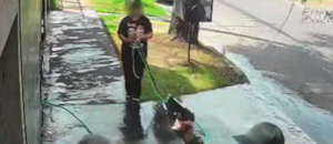 Simulaban vender y comprar dólares, pero los clientes eran asaltados por motochorros y "pirañas"